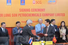 Capital contracts signed for southern petrochemical complex