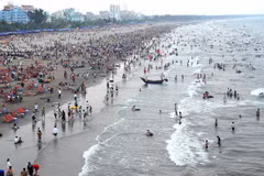 Thanh Hoa’s Sam Son town becomes city