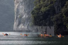 Lan Ha Bay – marine tourist magnet of Vietnam