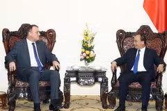 PM hosts outgoing Slovak ambassador