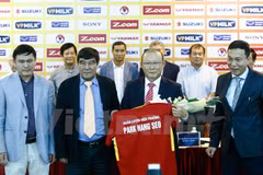 Korean coach leads Vietnamese football teams
