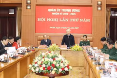 Party General Secretary chairs Central Military Commission session