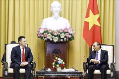 President Nguyen Xuan Phuc receives Russian Prosecutor General