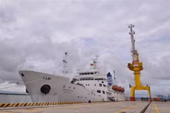 RoK to strengthen cooperation with Vietnam in sailor training
