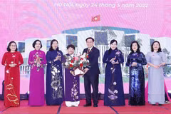 Top legislator lauds contributions of female NA deputies to nation