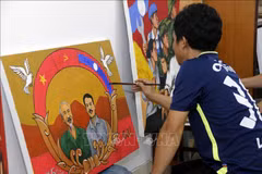 Sculpture camp strengthens Vietnam-Laos friendship