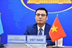 Vietnam affirms resolute condemnation of terrorism at UN meeting
