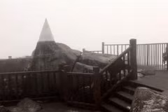 Ice, snow reported on Mount Fansipan