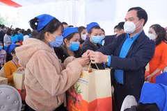 Labour confederation to spend 500 billion VND to help labourers celebrate Tet