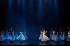 Classical ballet Giselle returns to HCM City
