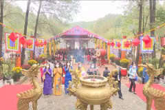 Thua Thien – Hue festival commemorates ancestors’ merits 