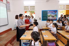 Education sector should fulfil their mission: PM