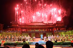 Hue Festival 2022 opens with colourful show