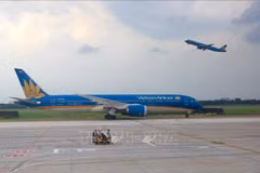 Vietnam Airlines increases, resumes flights linking with Japan, RoK