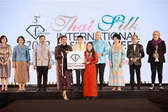 Vietnamese fashion show, designer honoured at Thai fashion week