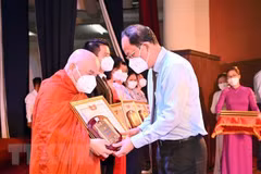 HCM City raises 250 million USD for social security work last year
