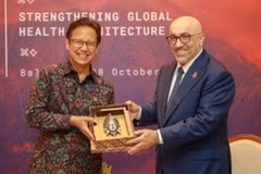 Indonesia signs 8 bilateral agreements to promote health transformation 