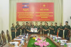 Vietnamese, Cambodian provinces strengthen ties to safeguard border security