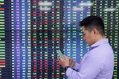 New securities accounts hit near two-year low in July