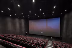 Ministries told to consider reopening Hanoi cinemas ahead Tet
