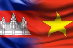 Party commission delegation visit Khmer-Vietnam Association in Phnom Penh