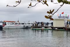 At least 13 dead in boat accident in Quang Nam province