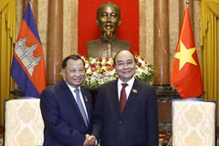 President receives Cambodian Senate leader