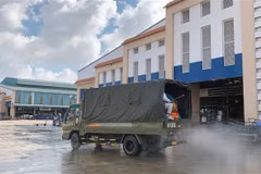 HCM City assures supply of essential goods to remain normal 