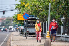 Laos continues recording COVID-19 cases in community