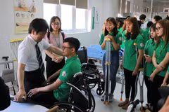 Japanese businesses to build links with local universities