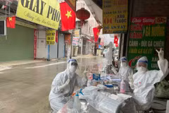 Bac Ninh eases social distancing, Quang Ninh reboots tourism