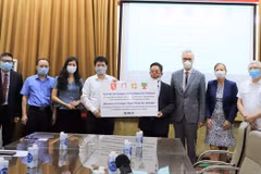 Ministry receives 190,000 COVID-19 test kits from German states