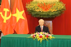 Vietnam always treasures special ties with Cuba: Party chief