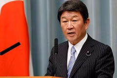 Japanese minister stresses importance of navigation freedom in East Sea