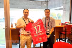 Japan’s football club wishes to boost exchanges with Vietnamese peers