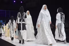 Global Muslim fashion consumption to reach 311 billion USD in 2024: Indonesian central bank