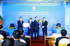 Vietnam Stock Exchange makes debut