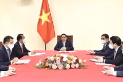 Vietnamese, Belgian PMs discuss measures to strengthen bilateral ties