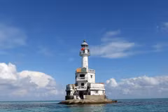 Truong Sa lighthouses affirm Vietnam's sovereignty over seas and islands