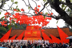 COVID-19 outbreak forces cancellation of Vietnam Poetry Day