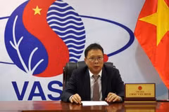 Vietnamese scientist awarded silver medal of the National Academy of Sciences of Belarus
