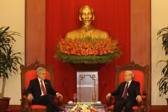 Vietnamese, Chilean leaders exchange congratulatory messages