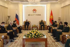 Defence Minister hosts Russian ambassador