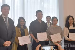 Polish embassy presents awards for “Wikipedia 2021” contest on Central European countries heritage