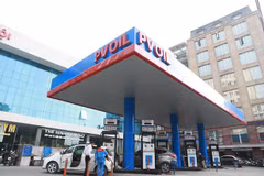 Petrol prices slightly drop in latest review