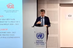 Jonathan Baker, Chief Representative of the UNESCO Office in Vietnam, speaks at the workshop. (Photo: VietnamPlus)