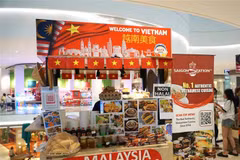 A booth showcasing various pho dishes from Sai Gon Station. (Photo: VNA)