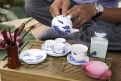 Quintessence of Vietnamese tea art