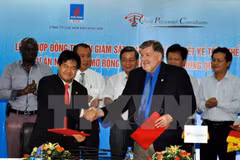 Consultancy deal on Dung Quat oil refinery expansion signed