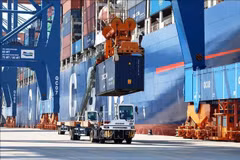 At Gemalink international port (Photo: VNA)
